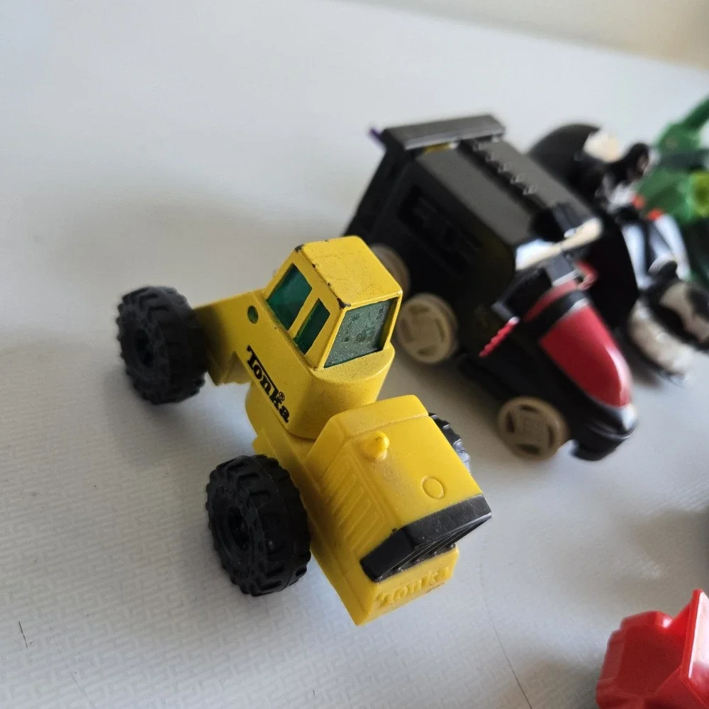90s McDonalds Happy Meal Batman Marvel Spider-Man Hot Wheels Toys Lot of 10 Vtg‎